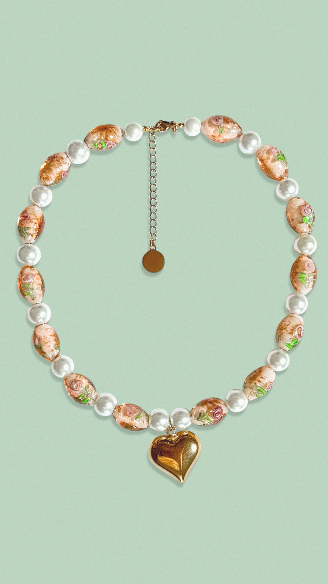 Collier roses