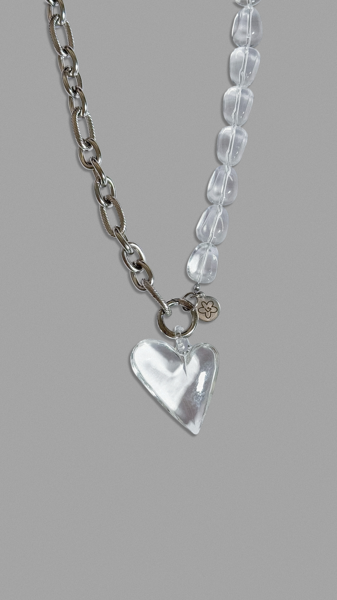 Collier cœur givré