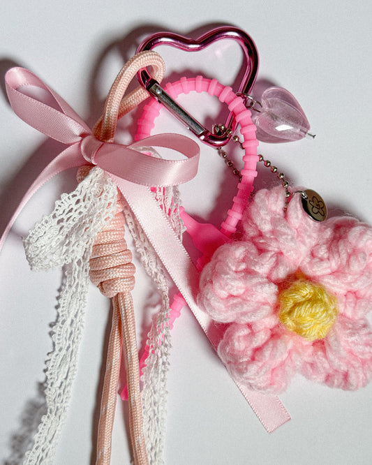 ♡ Bijou de sac fleur rose