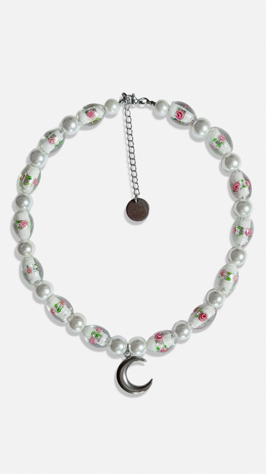 Collier lune rose
