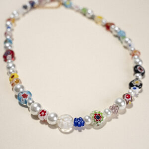 Collier perles de millefiori fleuri